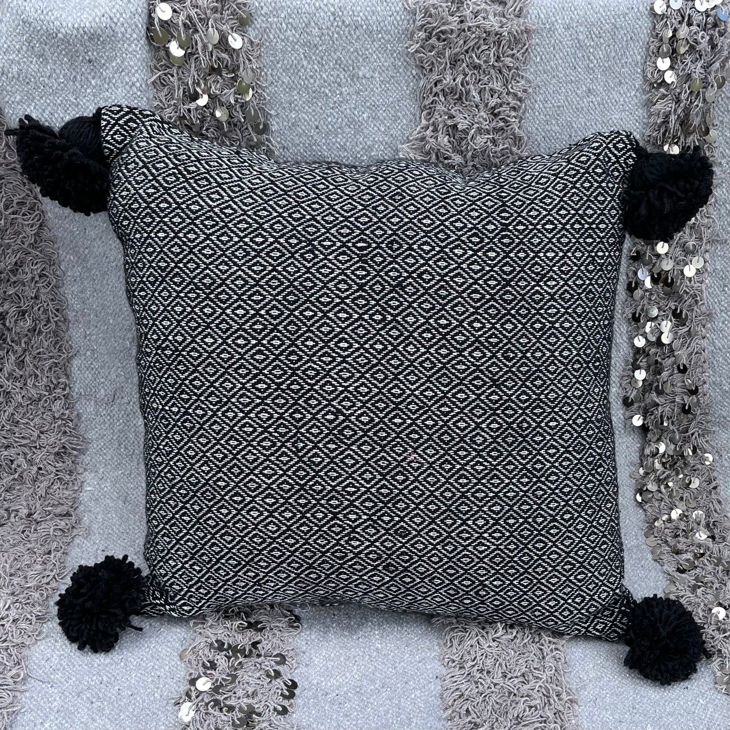 Pompom Cushion